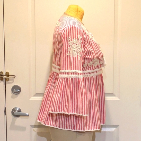 EUC Celestial Blue M 100% Cotton Red and White Pinstripe Blouse with Beading - Picture 10 of 10